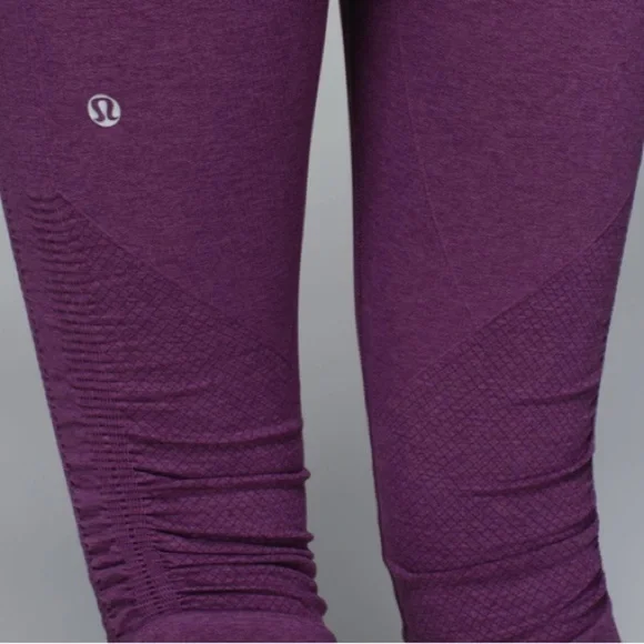 LULULEMON In The Flow Crop - Picture 3 of 10